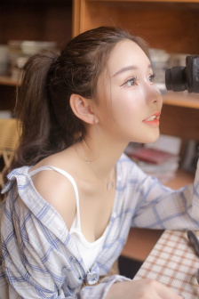 郑中基女儿